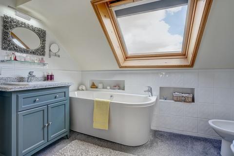Hunters Lodge Common Road, Forncett St Peter, Norwich, NR16 1LQ