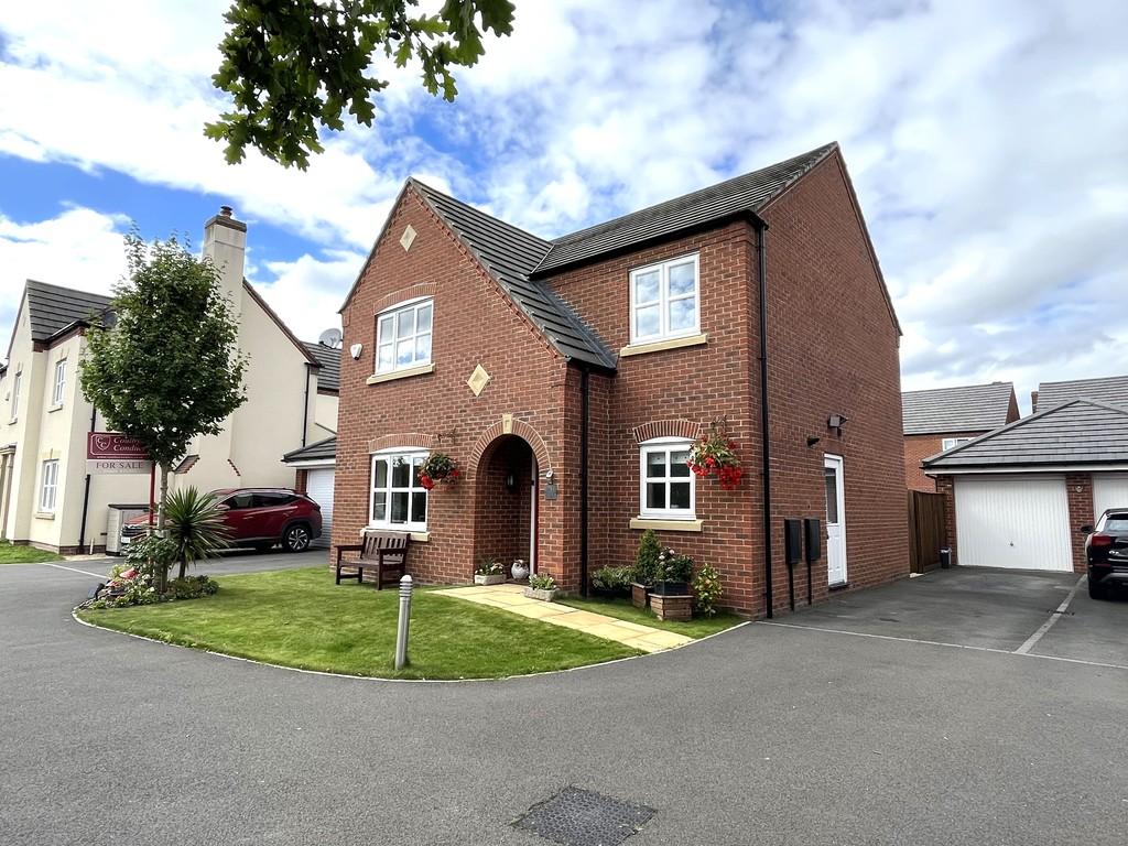 Lostock Drive, Middlewich 4 bed detached house for sale £345,000
