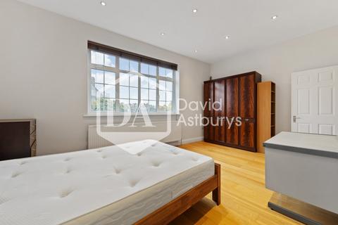 4 bedroom apartment to rent, Camden Road, Holloway Islington, London