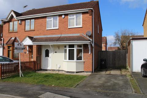 3 bedroom semi-detached house for sale - Meadowsweet Road, Hamilton, Leicester, LE5 1TP