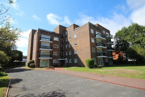 3 bedroom ground floor flat for sale - 6 Balmoral Court, Grand Avenue