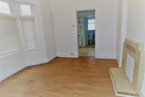 2 bedroom apartment to rent - North Street, Leigh on sea, Leigh on sea,