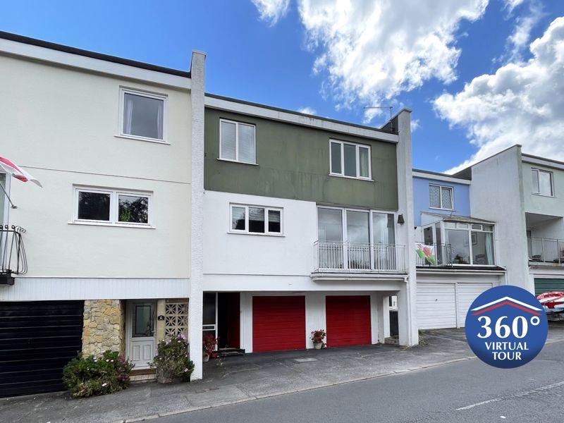 A town house needing modernisation in Dawlish 2 bed terraced house for