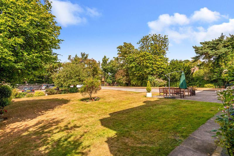 Communal garden and