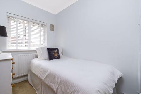 102 Fen Grove, Sidcup, DA15 8QQ