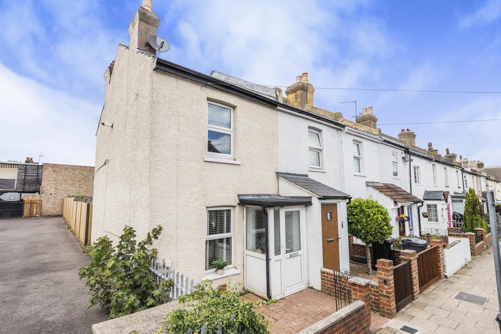 Bloomfield Road, Bromley 2 bed end of terrace house £450,000