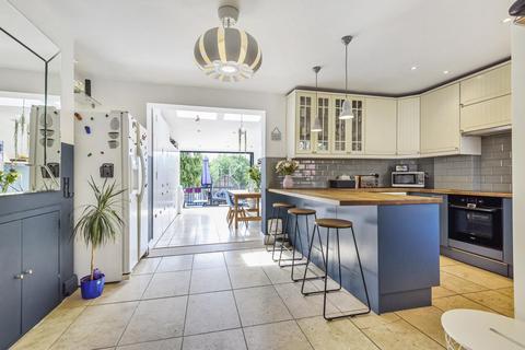 35 Sandringham Road, Bromley, BR1 5AR
