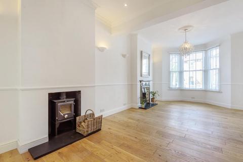 103 Fairlawn Park, London, SE26 5SD