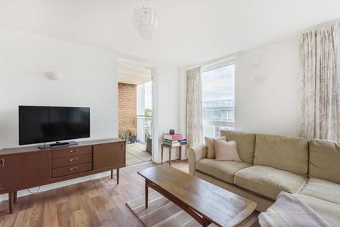 2 bedroom flat for sale - Jasper Avenue, Ealing