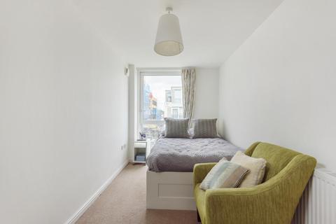 2 bedroom flat for sale - Jasper Avenue, Ealing
