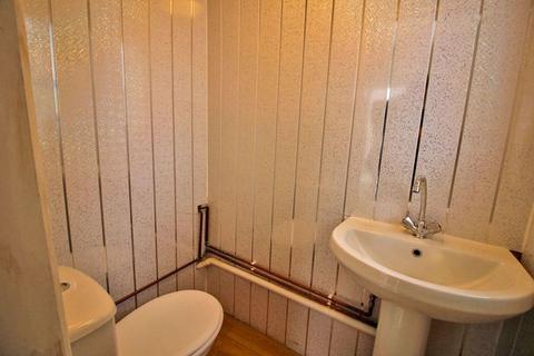 24 Belton Avenue, Wednesfield, Wolverhampton, WV11 1AW
