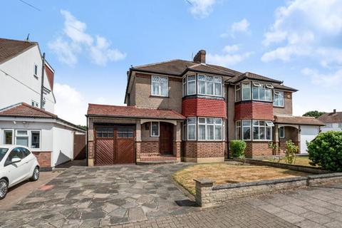 9 Lodge Close, Orpington, BR6 0QQ
