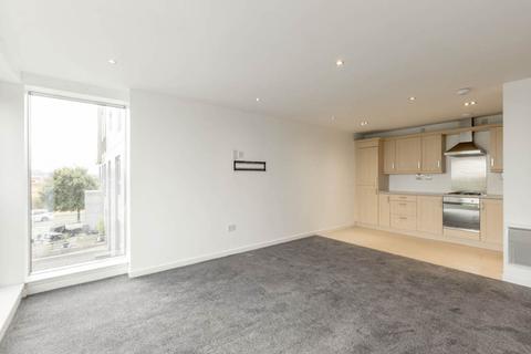 2 bedroom flat to rent - Western Harbour View, Newhaven, Edinburgh