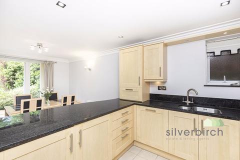2 bedroom apartment to rent - Spur Hill Avenue, Poole