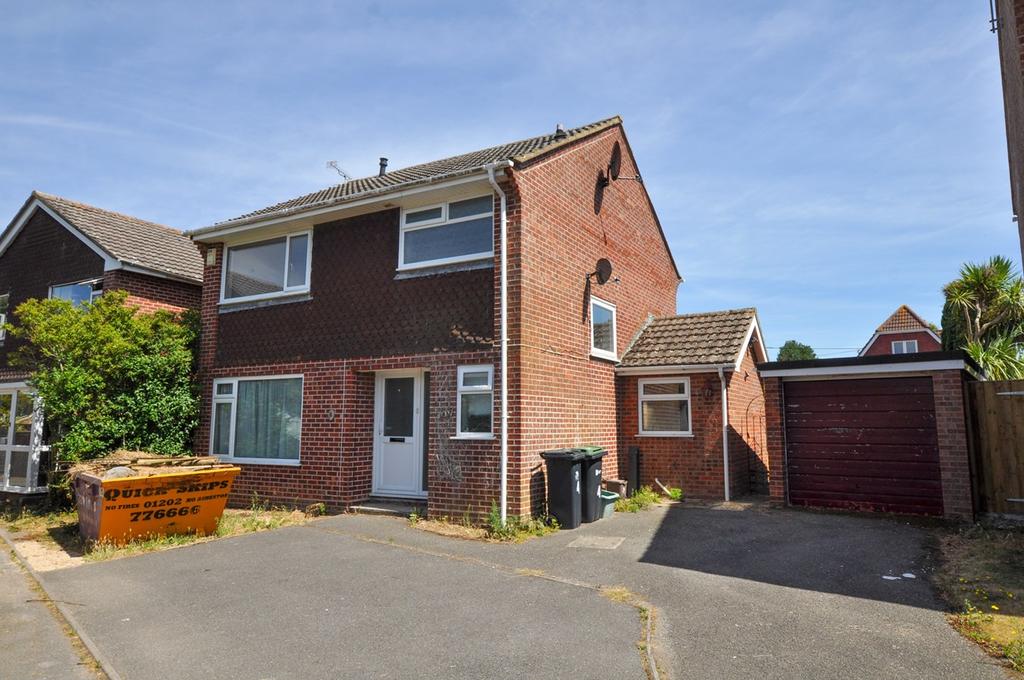 Bay Close, Poole, BH16 3 bed detached house - £1,595 pcm (£368 pw)