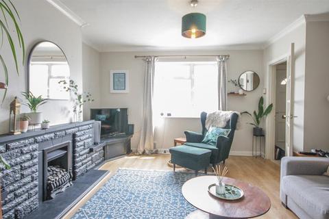 6 Brixham Road, Bristol, BS3 5LQ