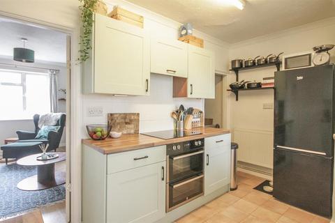 6 Brixham Road, Bristol, BS3 5LQ