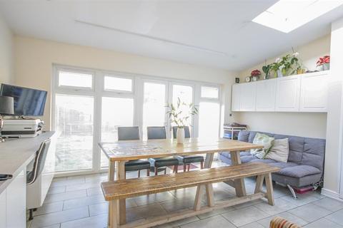 4 Brixham Road, Bristol, BS3 5LQ