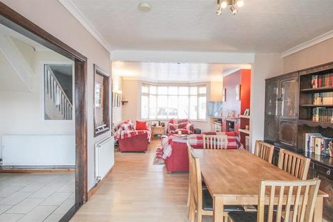 13 Aylesbury Crescent, Bristol, BS3 5NW