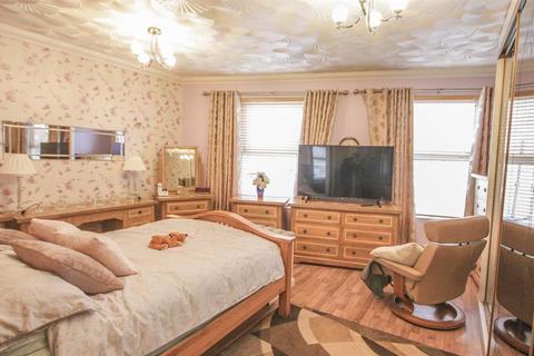 53 Dean Lane, Bristol, BS3 1BS