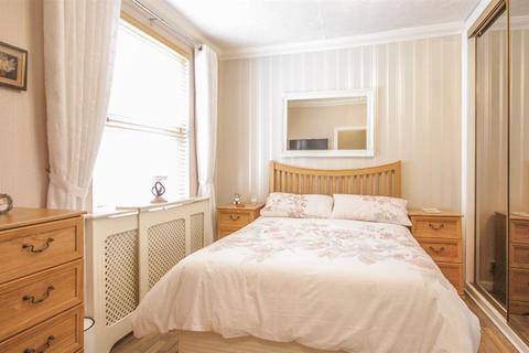 53 Dean Lane, Bristol, BS3 1BS