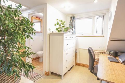 Flat 2, 23 Stanley Terrace, Bristol, BS3 3PJ