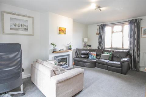 51 Lynton Road, Bristol, BS3 5LY