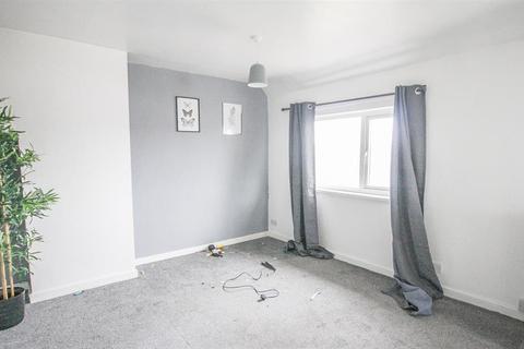 52 Lynton Road, Bristol, BS3 5LT