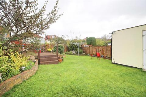 3 bedroom semi-detached house for sale - Thornhill Close, Hove