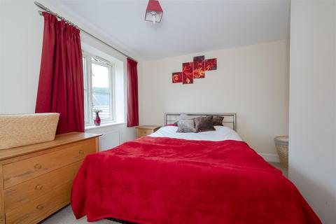 71 Lysander Way, Moreton-in-marsh, GL56 0GD