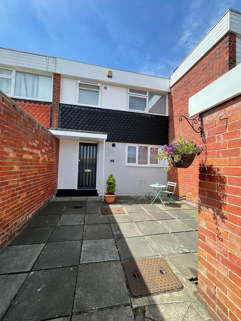 Carolyn Way, Whitley Bay 3 bed terraced house £230,000