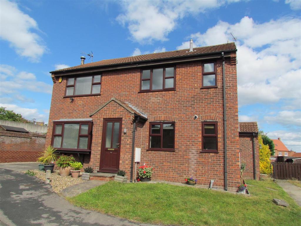 Feversham Drive, Kirkbymoorside, York 1 bed townhouse £129,950
