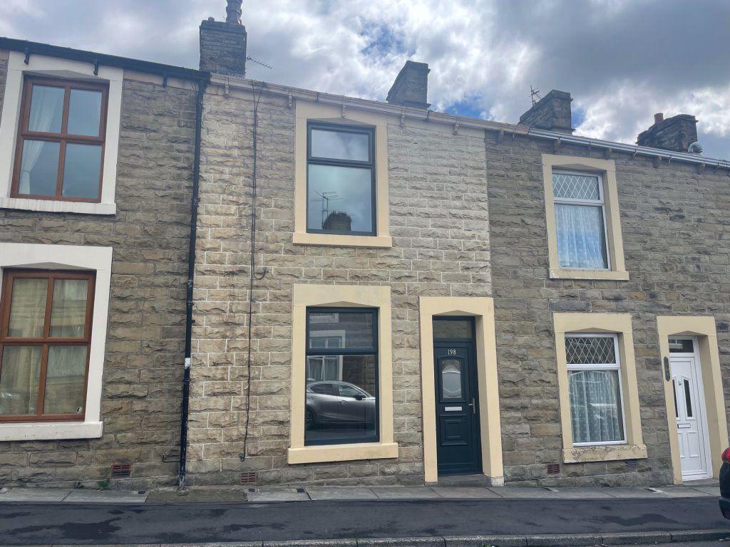 Stanley Street, Accrington, Lancashire 3 bed terraced house £575 pcm