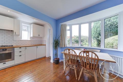 23 Roxholme Terrace, Leeds, LS7 4JH
