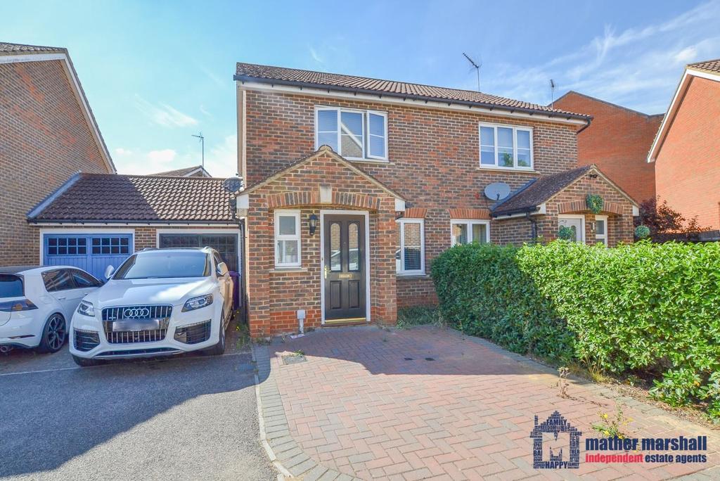 Cheviot Way, Stevenage 2 bed semidetached house £340,000