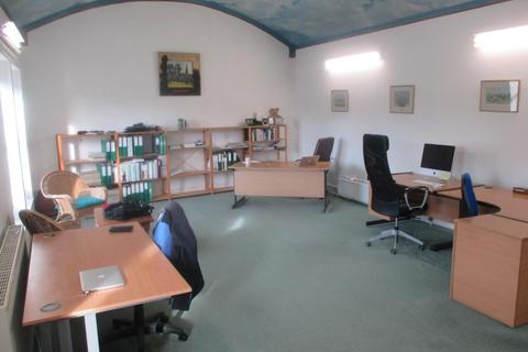Office to rent, 2 Bondgate, Helmsley, York
