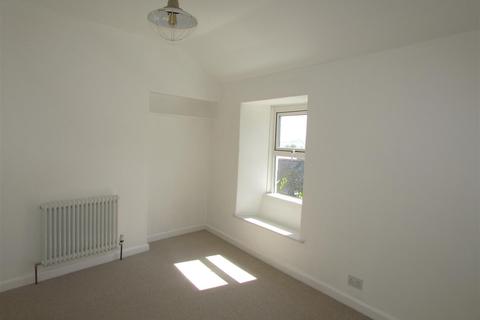 2 bedroom house to rent - Lower Chywoone Hill, Penzance