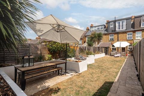139 Kingston Road, Epsom, KT17 2HA