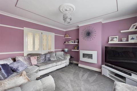 45 North Downs Road, New Addington, Croydon, CR0 0LE