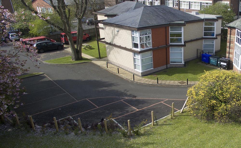 Offices on city fringe -1000x613.jpg