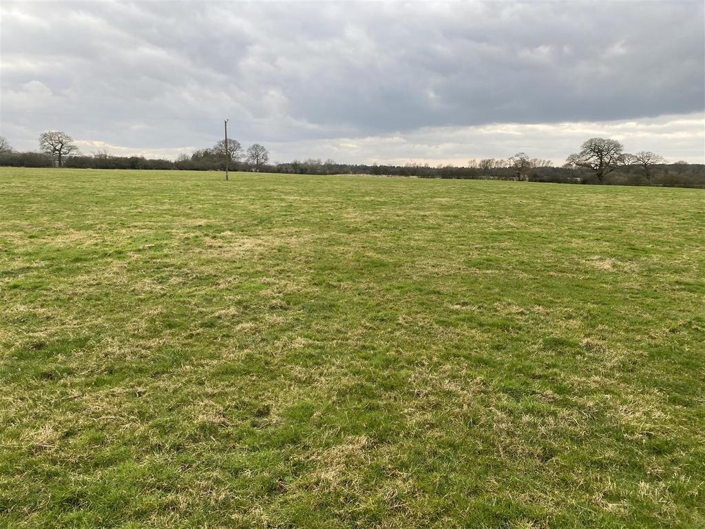 Moor Monkton, York Land £485,000
