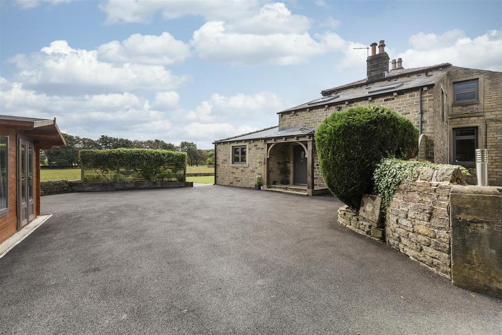 Krumlin Hall Cottages, Barkisland, Halifax 4 bed character property £