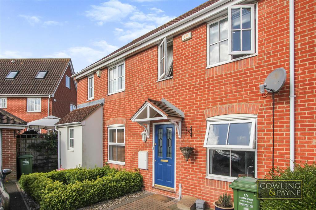 CPO9004 Mersea Crescent, Wickford 2 bed terraced house £1,050 pcm (£