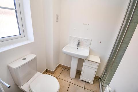31 Petfield Drive, Anlaby, Hull, HU10 7ES