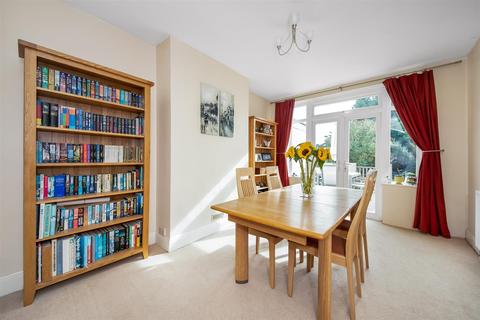 27 Spring Park Road, Croydon, CR0 5ED