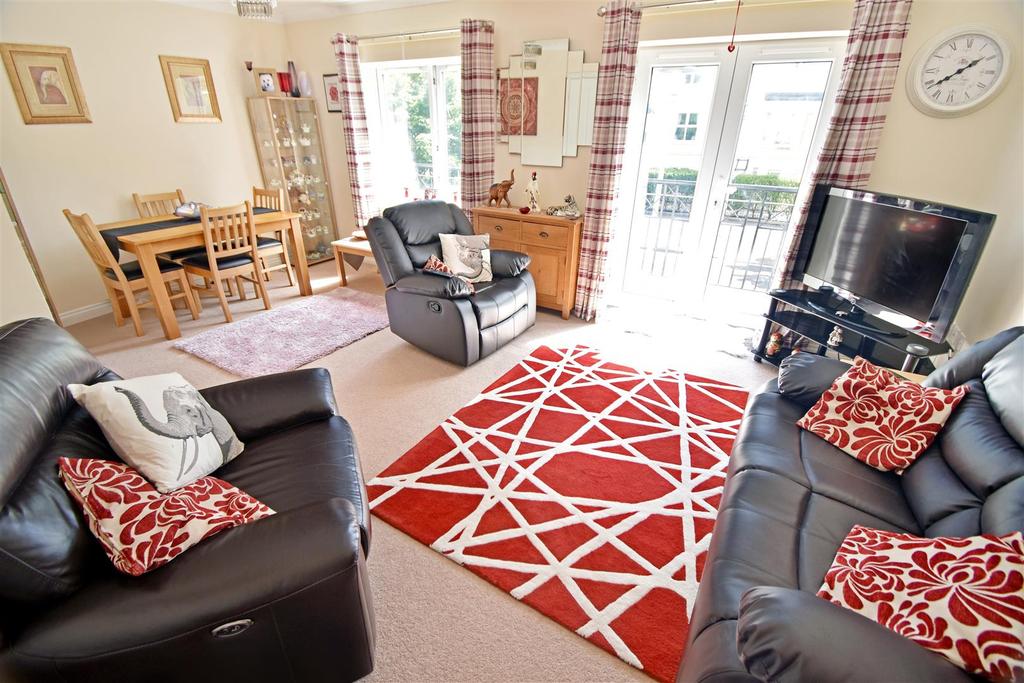 Phoenix Way, Portishead 4 bed townhouse for sale £515,000