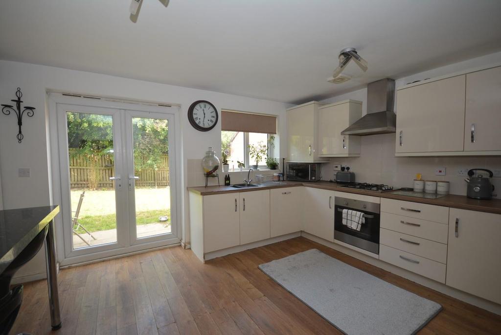Kitchen 02.JPG