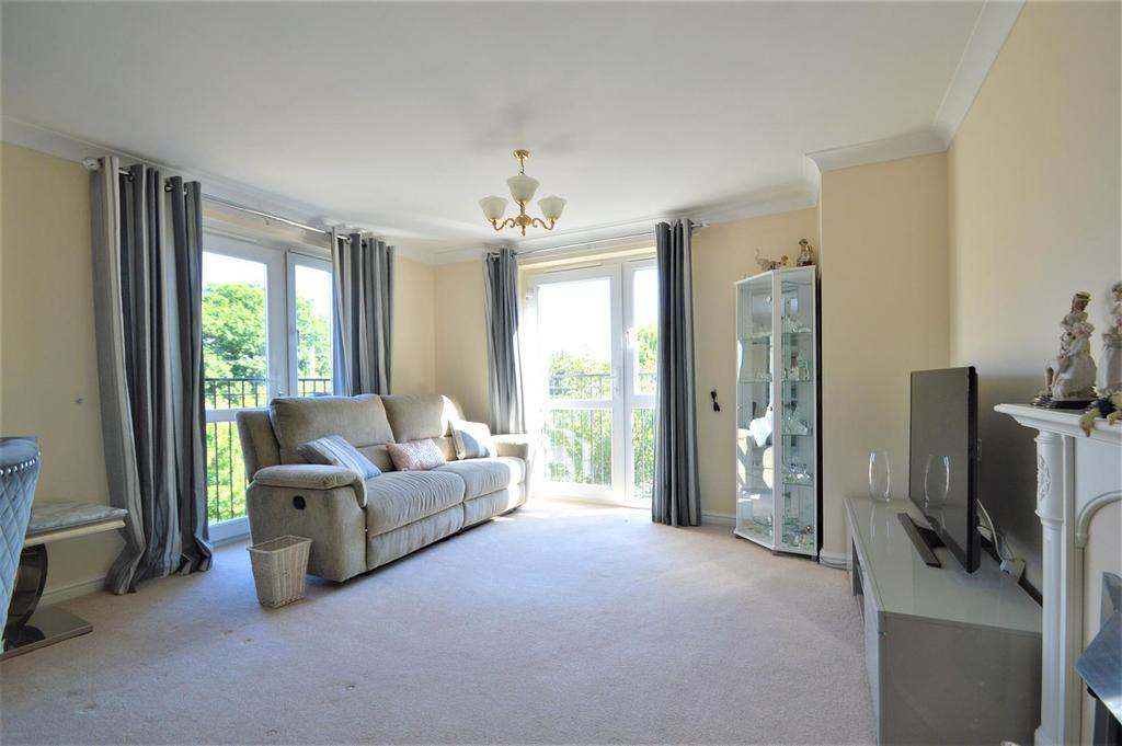 Coachman Court, 35 Ashingdon Road, Rochford 1 bed retirement property
