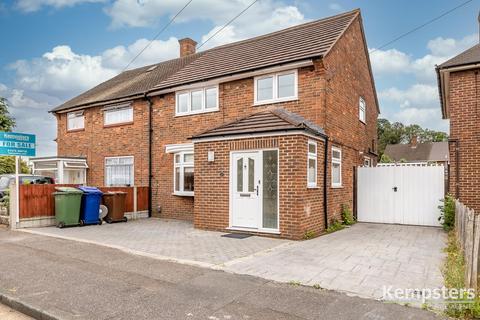 29 Fulbrook Lane, South Ockendon, RM15 5JZ