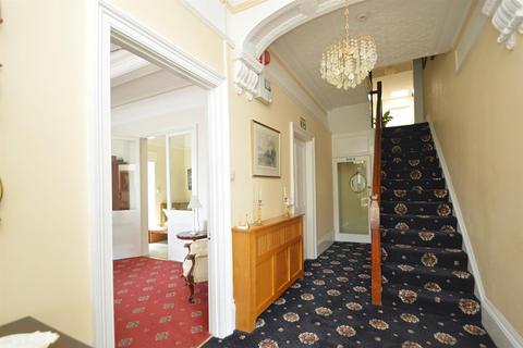 Guest house for sale - SOUGHT AFTER SEASIDE LOCATION * SHANKLIN